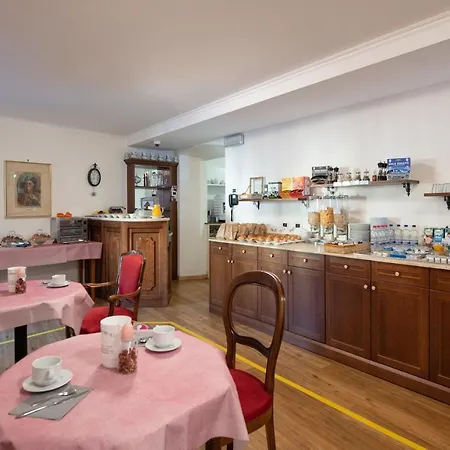 酒店 加尼酒店 3*