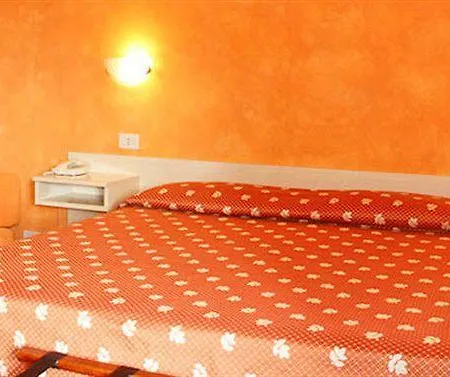Garni Hotel