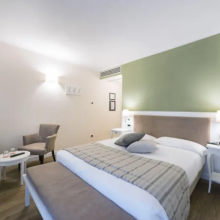 加尼酒店 梅纳焦