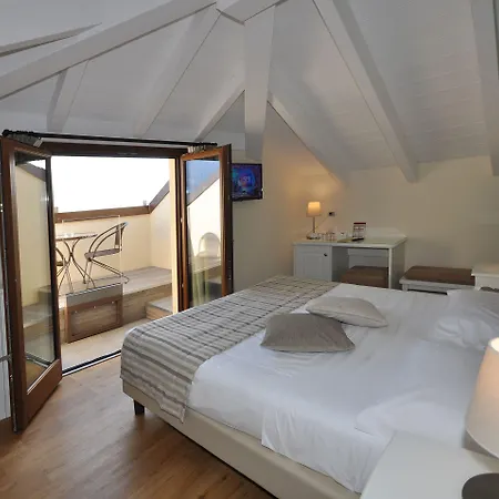 加尼酒店 酒店 梅纳焦