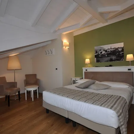 加尼酒店 酒店 梅纳焦