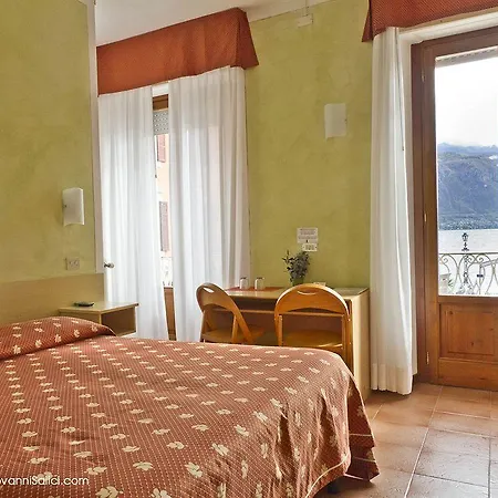 Hotel Garni 3*